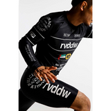 BLACK SPORTS LONG RASH GUARD
